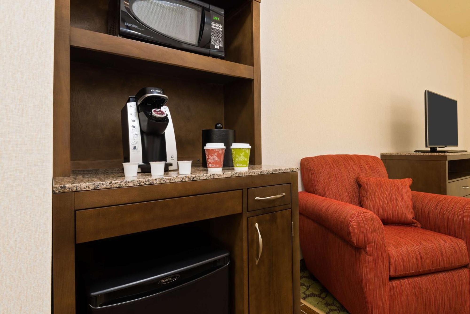 Hilton Garden Inn Wayne Kültér fotó