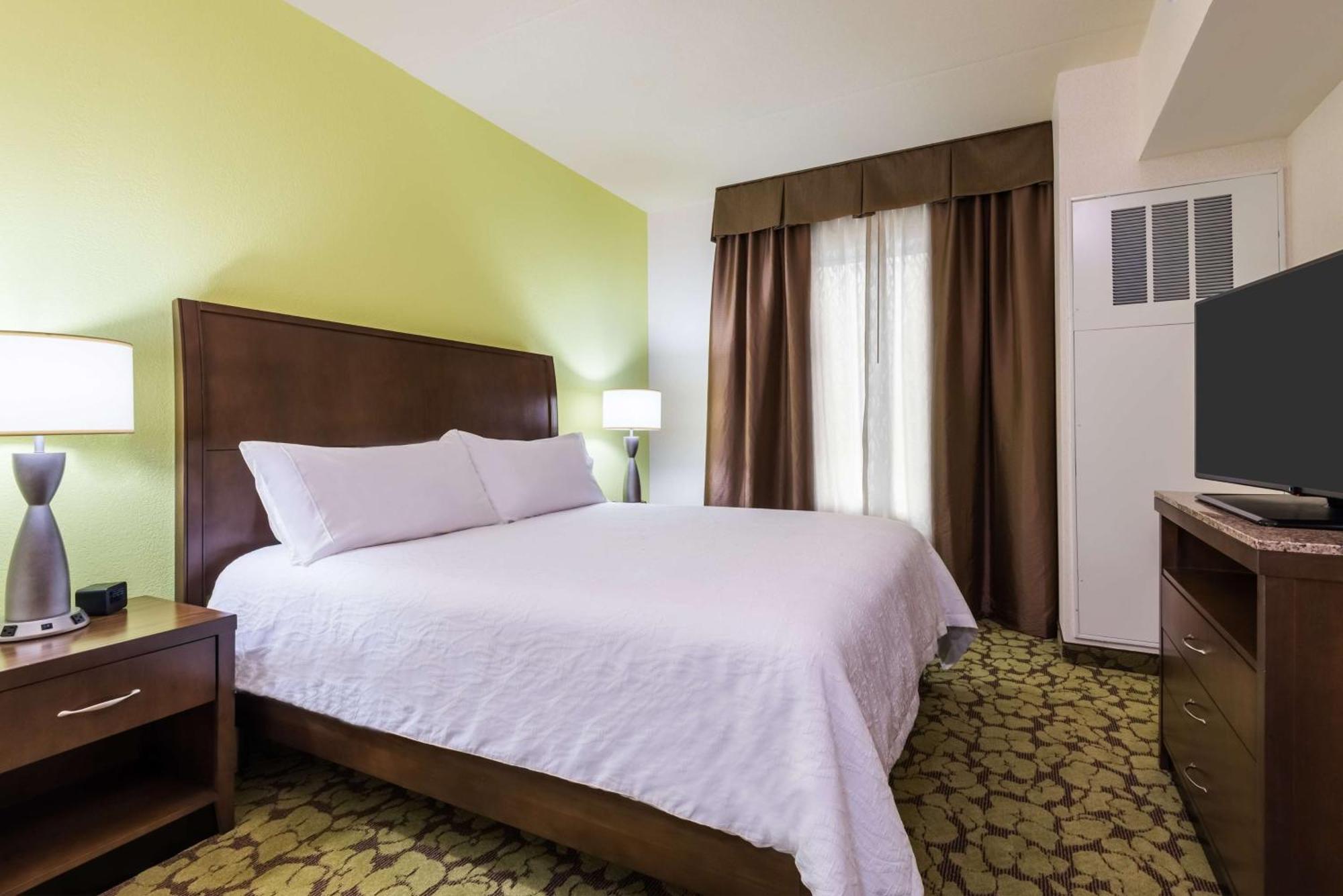 Hilton Garden Inn Wayne Kültér fotó