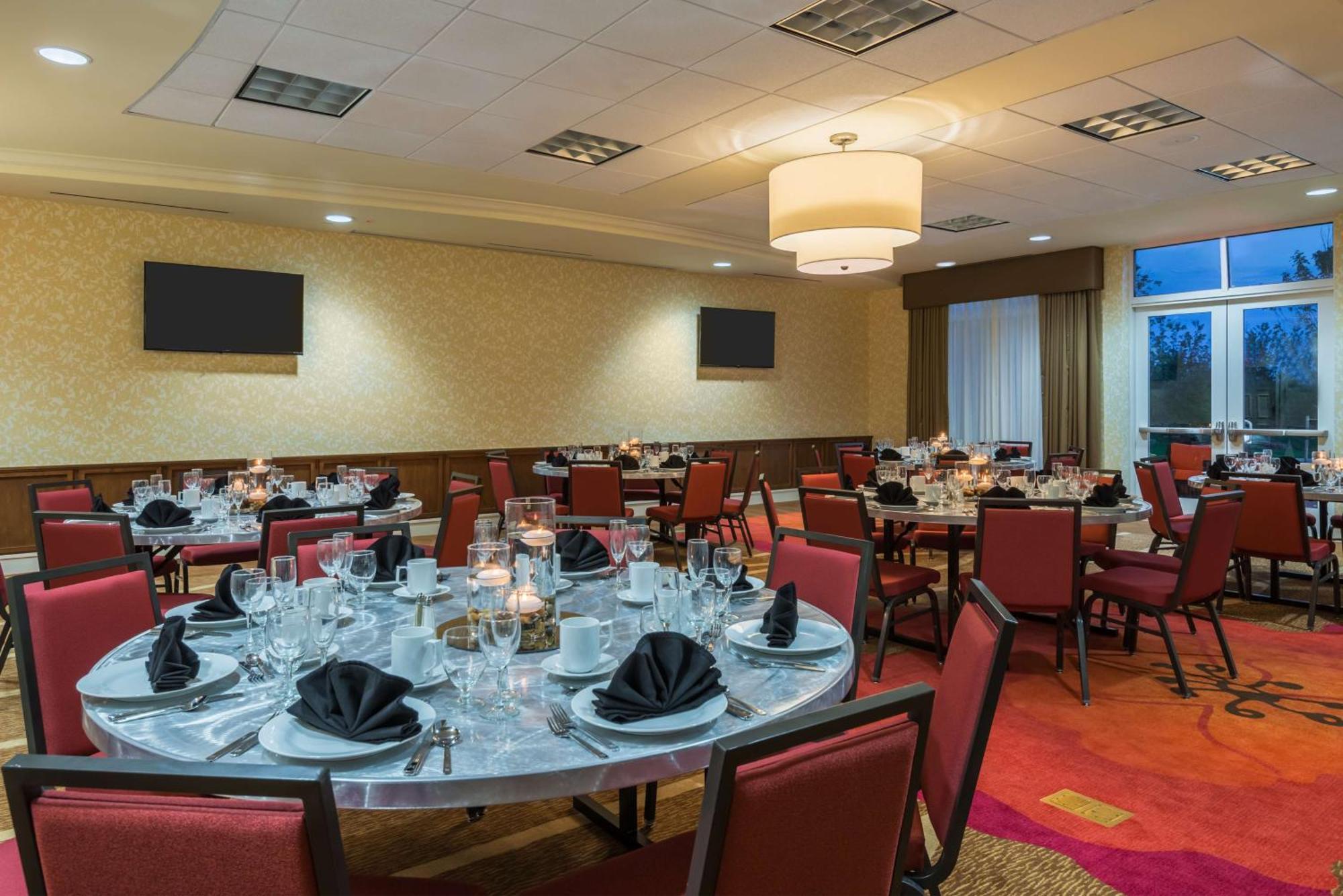 Hilton Garden Inn Wayne Kültér fotó