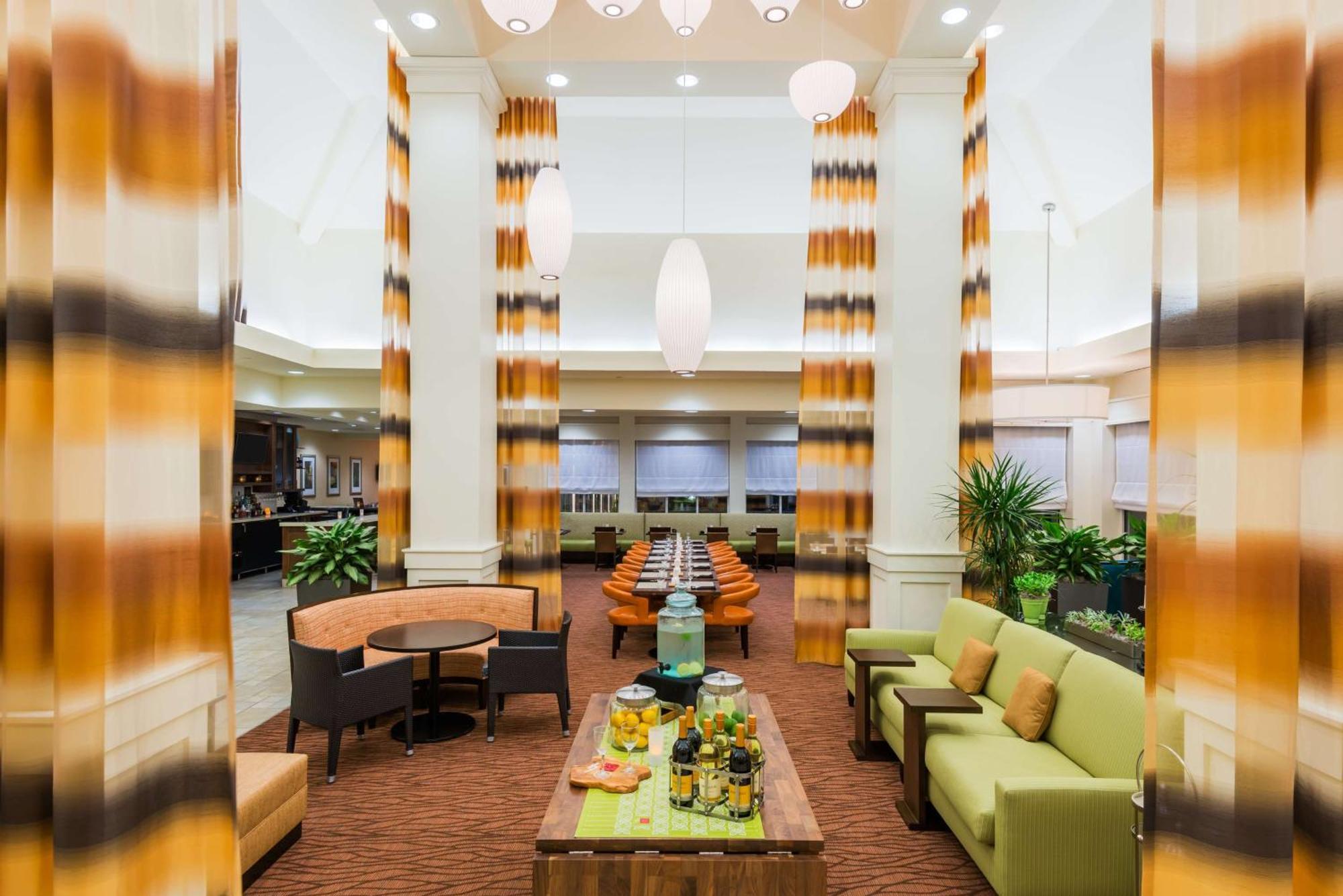 Hilton Garden Inn Wayne Kültér fotó