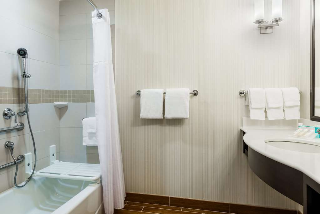 Hilton Garden Inn Wayne Szoba fotó